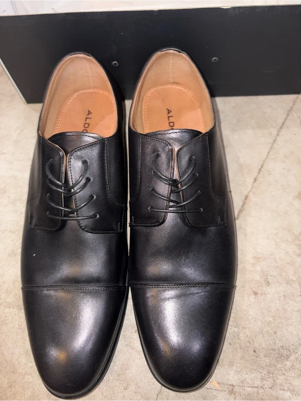 Aldo Black Leather Cap-Toe Derby Shoes